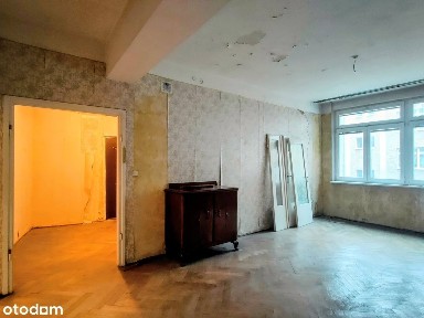 klimatyczne 64 m² w przedwojennej kamienicy z windą, do aranżacji