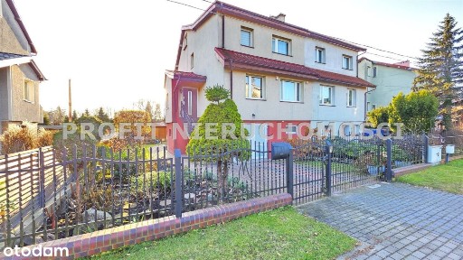 Dom bliźniaczy z ogrodem i niezależnym mieszkaniem