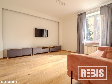 Eng| Łobzowska, 53m2, 2 pokoje, + piwnica