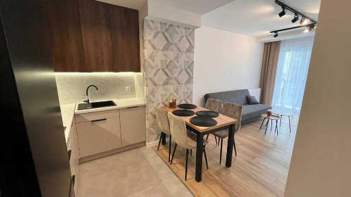 Mieszkanie 53m2, 3 pokoje, Stare Podgórze, Mateczny