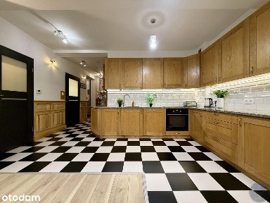 ul. Partyzantów, Sępolno, Śródmieście, Wrocław, dolnośląskie