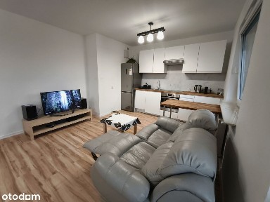 DNI OTWARTE - Przestronne, Blok z 2011 r., Bezpośrednio