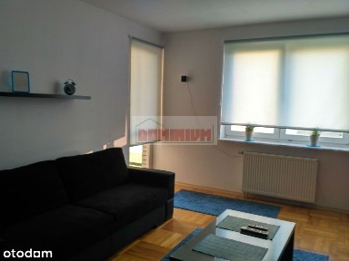 Dwustronne Mieszkanie W Bardzo Dobrej Dzielnicy.