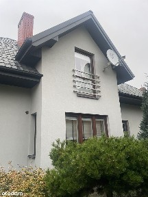 Przestronny dom z garażem i ogrodem