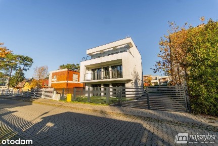 Międzywodzie- Dochodowa Willa - 3 Apartamenty