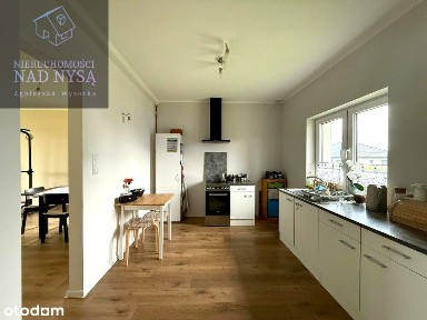 domek parterowy, wolnostojący, z dużym ogrodem!