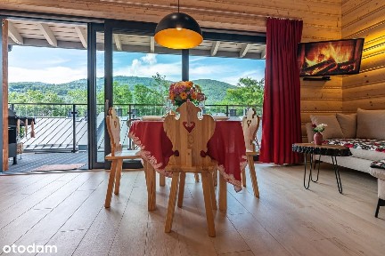 Nowoczesne 2-poziomowe mieszkanie w góralskim stylu sauna