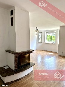 Dwurodzinny dom w spokojnej okolicy