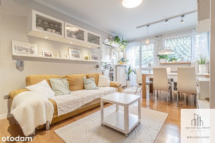 Ścisłe centrum/4 pokoje/Wysoki Parter