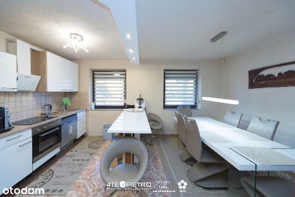 Garaż, ogród, parter w domu