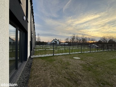 Ostatni wolny dom - jasna, komfortowa przestrzeń w zielonym otoczeniu!