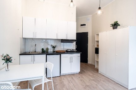 Kawalerka na wynajem Al. Wyzwolenia! (1)