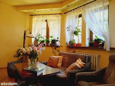 Zamieszkaj wśród zieleni - salon + 4 sypialnie z widokiem na las.