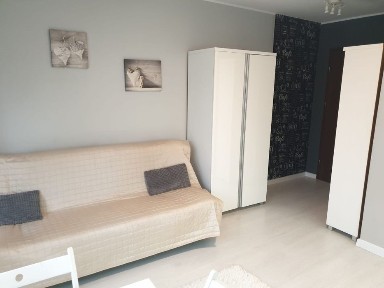 Polecam Ładną Kawalerkę Luboń