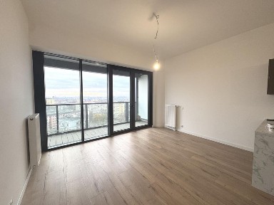 Apart. 2 pokojowy na 10p. HANZA TOWER, puste pod mieszkanie lub biuro