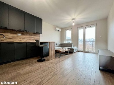 BEZ PROWIZJI | 4 pok. pierwszy najem | klimatyzowane | parking