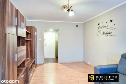 **blok z cegły spokojne osiedle**