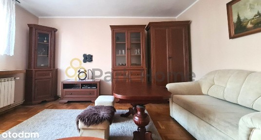 Funkcjonalne mieszkanie, świetna lokalizacja.