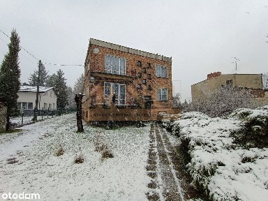 Dom blisko centrum miasta | 220 m2 | Działka 1732 m2 | Duża piwnica