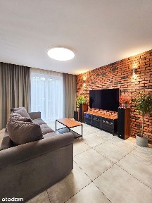 Wysoki standard, blisko szkoła, szybki wylot do A4