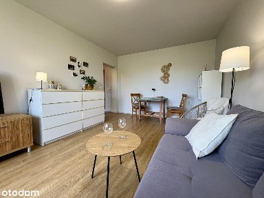 38mkw, mieszkanie po remoncie, krzyki, ok Sky Tower