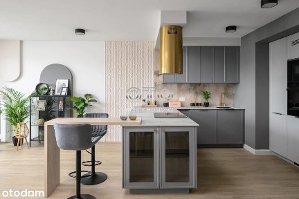 Promocja/ Trzy pokoje z balkonem