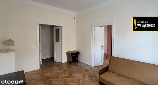 Mieszkanie. Lokal biurowy przy ul. Małej