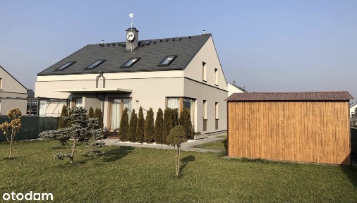 Dom w zabudowie blizniaczej Krzyków/5pokoi/