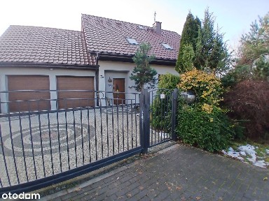 Dom w najlepszej lokalizacji w mieście.ślepa ulica.Oleśnica