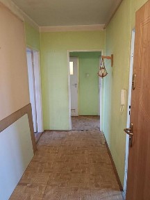 Sprzedam mieszkanie 3-pokojowe.