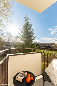 Kawalerka z balkonem,2 piętro,Niski blok,Osiedle Piastowskie,BEZPOŚRED