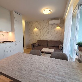 Wynajmę piekne 3 pokojowe mieszkanie.