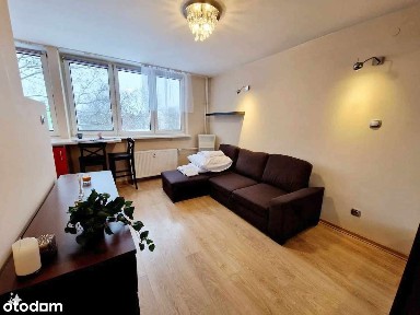 Bezpośrednio sprzedam kawalerkę na Pradze Płd. przy ul. Szaserów 115