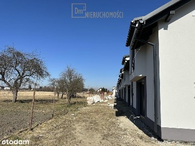 Gotowy dom w zabudowie szeregowej - stan deweloperski