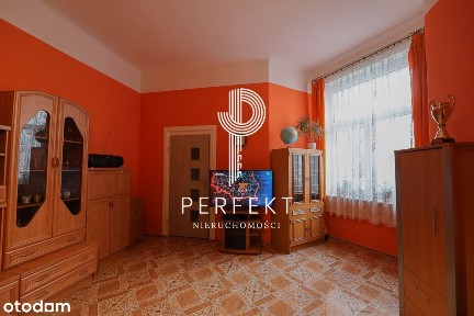 3 pokoje w odrestaurowanej kamienicy