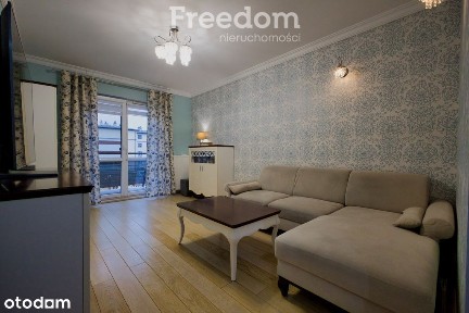 Os. Piastowskie 3 pokoje, pierwsze piętro