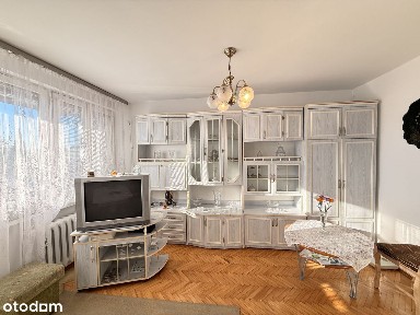 2-pokojowe z balkonem i ogrzewaniem miejskim w centrum miasta