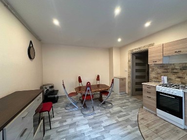 Do sprzedania mieszkanie na Podgórzu !