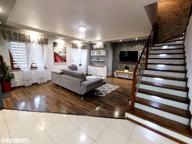 Nowoczesny dom z Spa, fotowoltaiką 136m2 Daleszyce