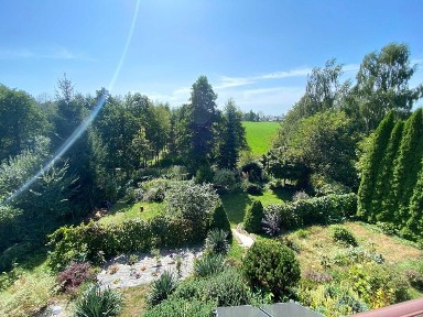 Słoneczny dom z piękną działką Spokojna okolica blisko miasta