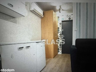 Funkcjonalna kawalerka biała jasna w Szwederowie