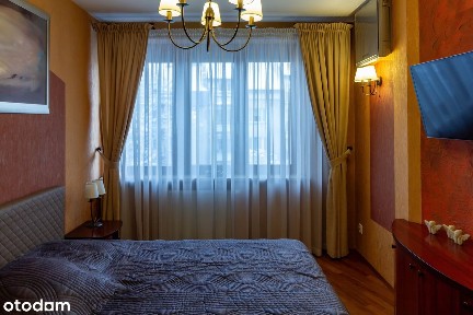 Trzy pokoje, balkon, Krowodrza