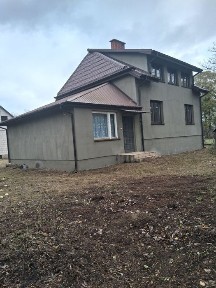 Dom w surowym stanie