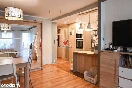 Mieszkanie 4-Pokojowe Z Balkonem