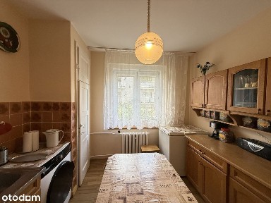 Trzypokojowe mieszkanie na parterze w Bolesławcu.