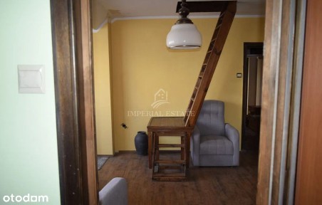 Klimatyczne, dwupoziomowe mieszkanie 54,4 m²