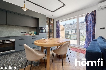 Na sprzedaż komfortowe 2-poziomowe mieszkanie!