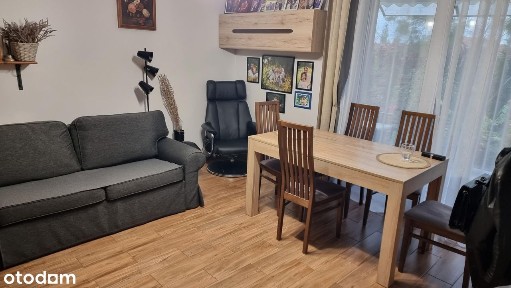 urządzone z tarasem i ogródkiem