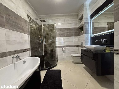 Przestronne mieszkanie 69m2 po remoncie z ogródkiem, Kiełczów