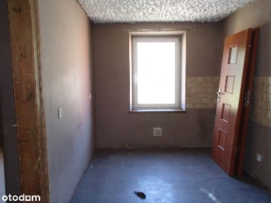 lokal mieszkalny w Wałbrzychu - ul. Szkolna 11/13